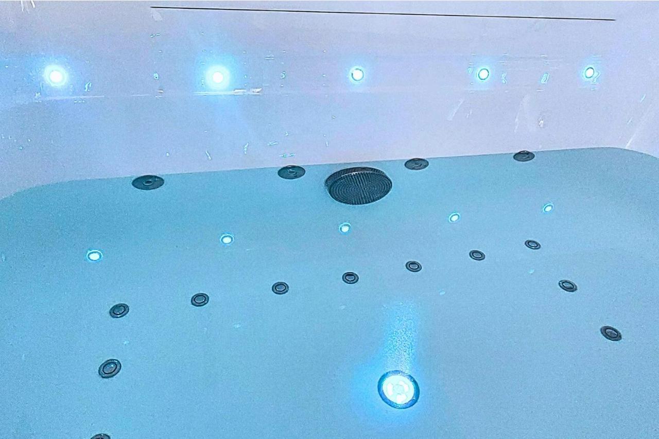 Artgold * Logement Haut De Gamme Spa Руан Екстериор снимка