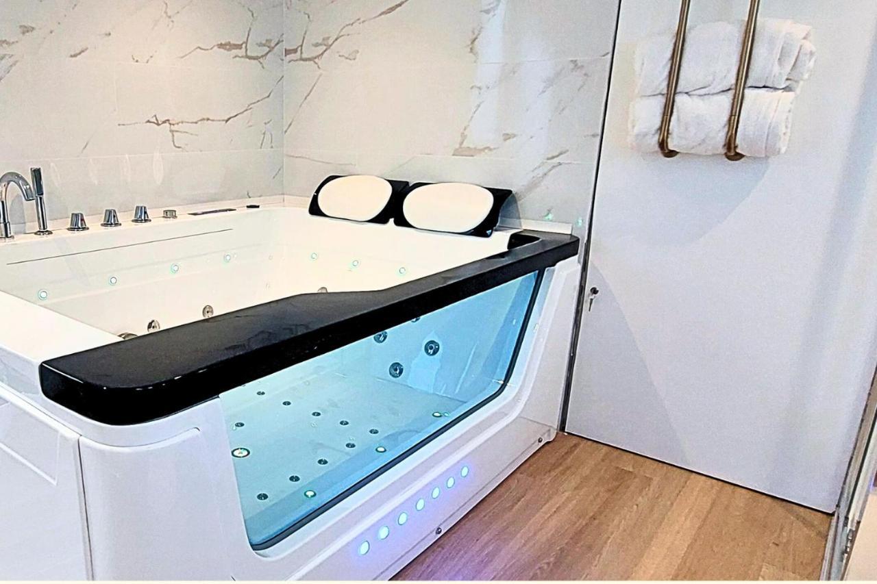 Artgold * Logement Haut De Gamme Spa Руан Екстериор снимка